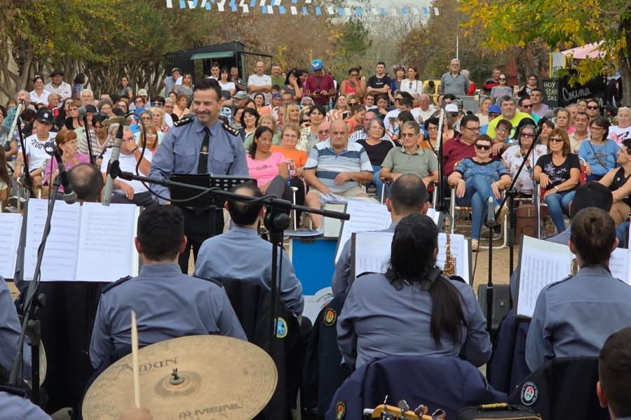 Pueblo Liebig celebró medio siglo de historia con una jornada llena de emoción, homenajes y fiesta popular